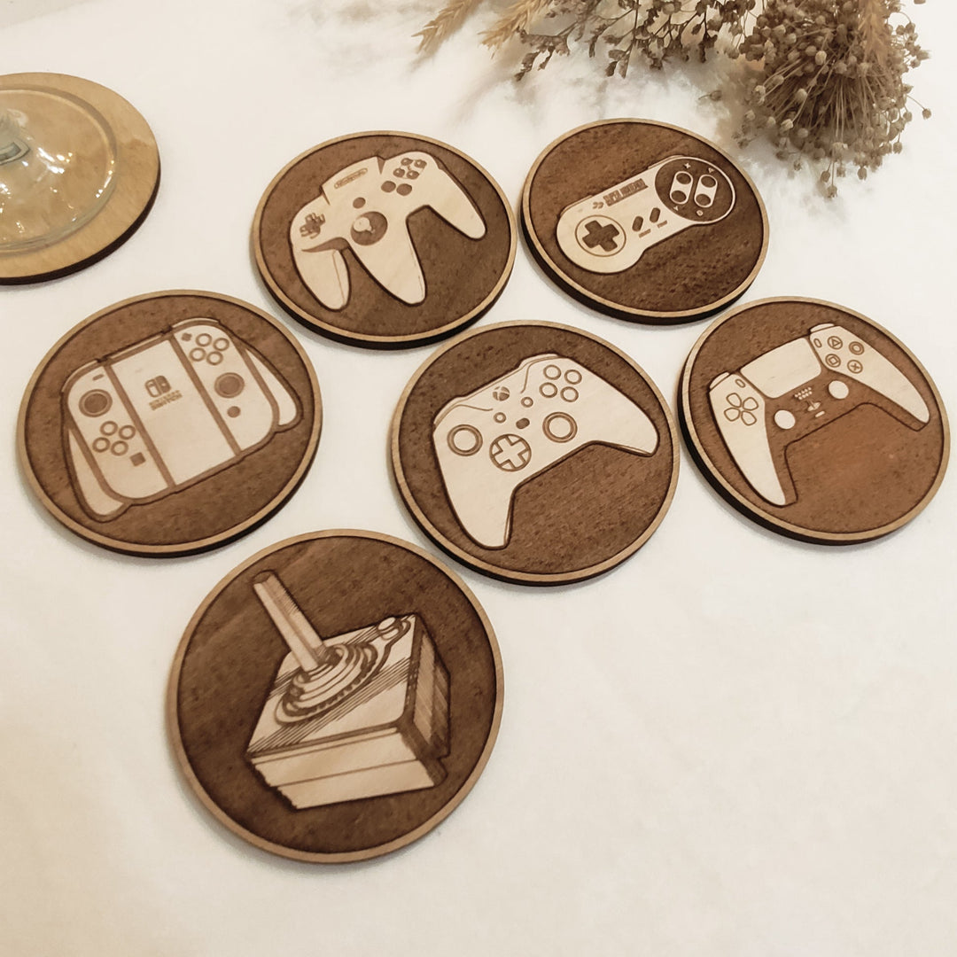 Set of 6 Videogames Controllers Wooden Coasters - Handmade Gift - Housewarming - Wood Kitchenware - Gamer-1