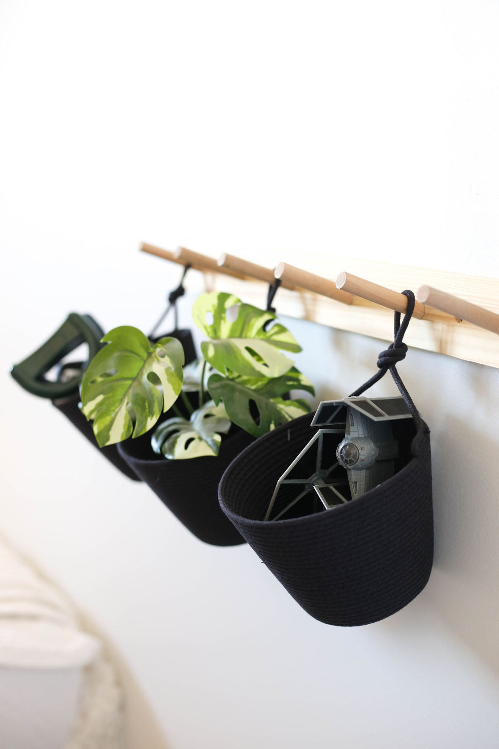 Wall Hanging Basket Black-1