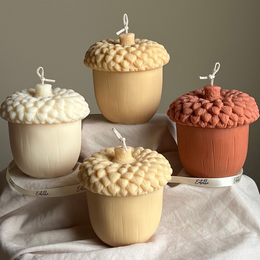 Large Autumn Acorn Candle-4